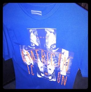 Sean John t shirt
